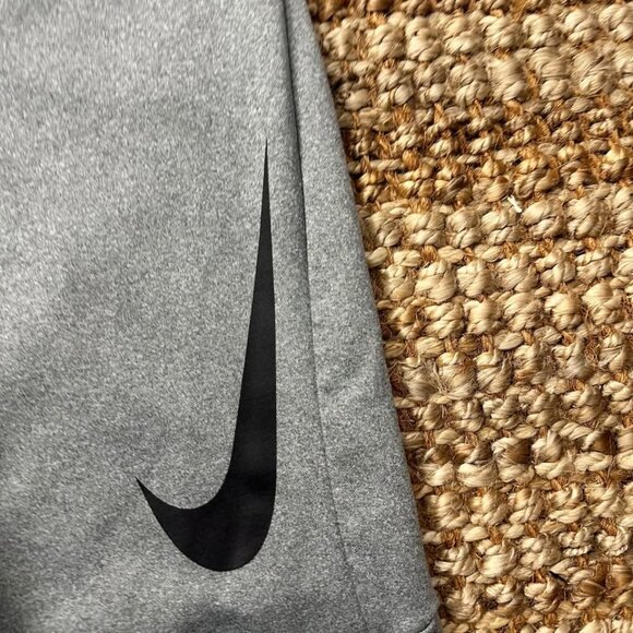 Nike Lined Therma Fit Graphic Tapered GX Swoosh Pants (Medium) 800317-091 - Picture 3 of 9